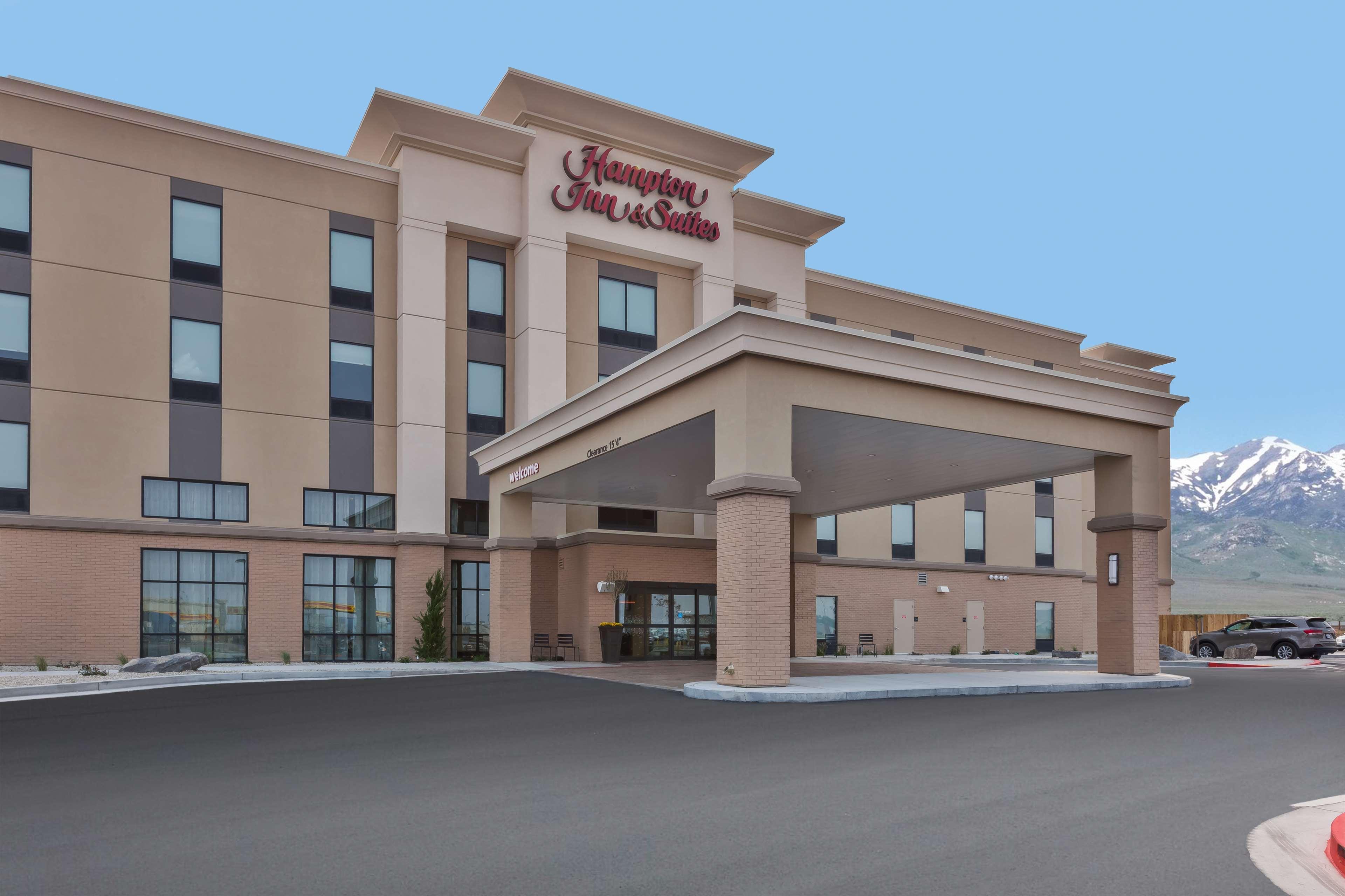 Hampton Inn & Suites Wells, Nv Buitenkant foto