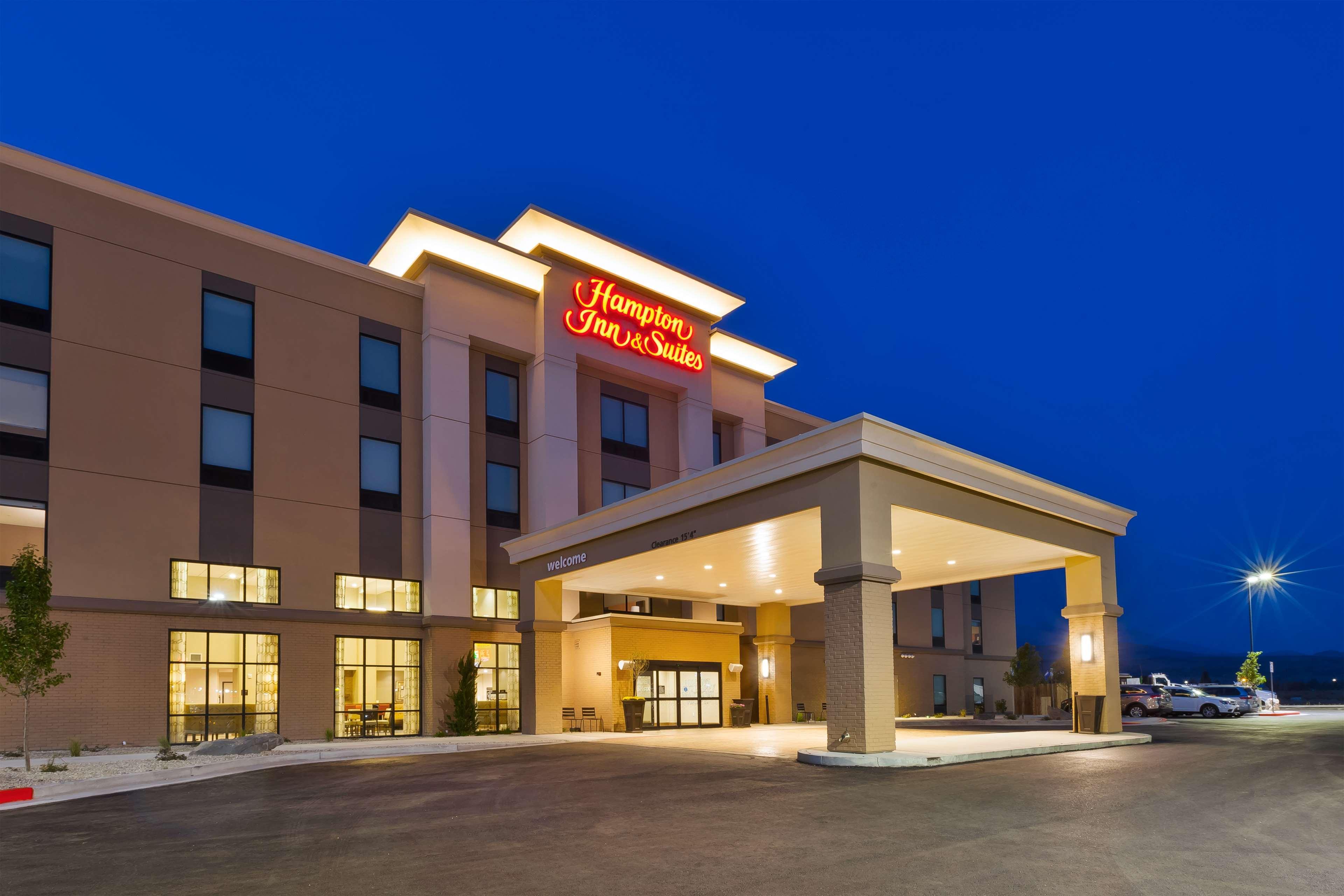 Hampton Inn & Suites Wells, Nv Buitenkant foto