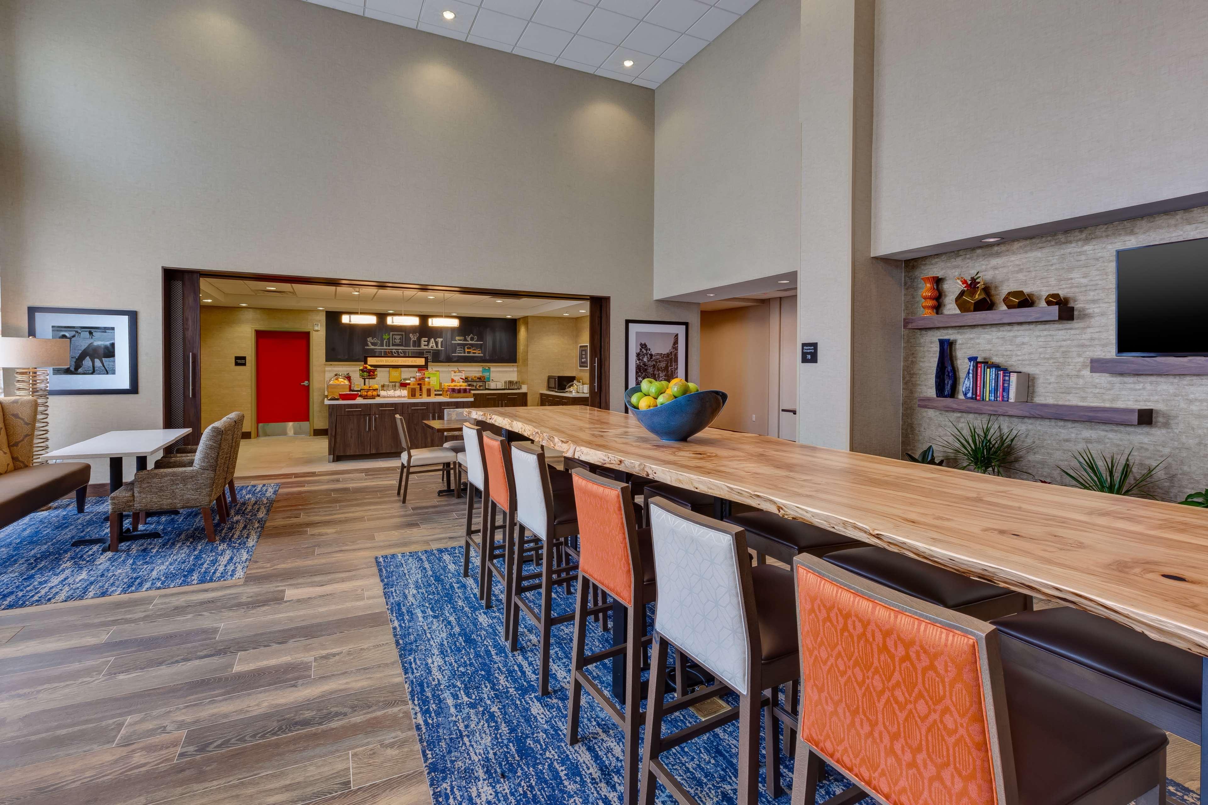 Hampton Inn & Suites Wells, Nv Buitenkant foto